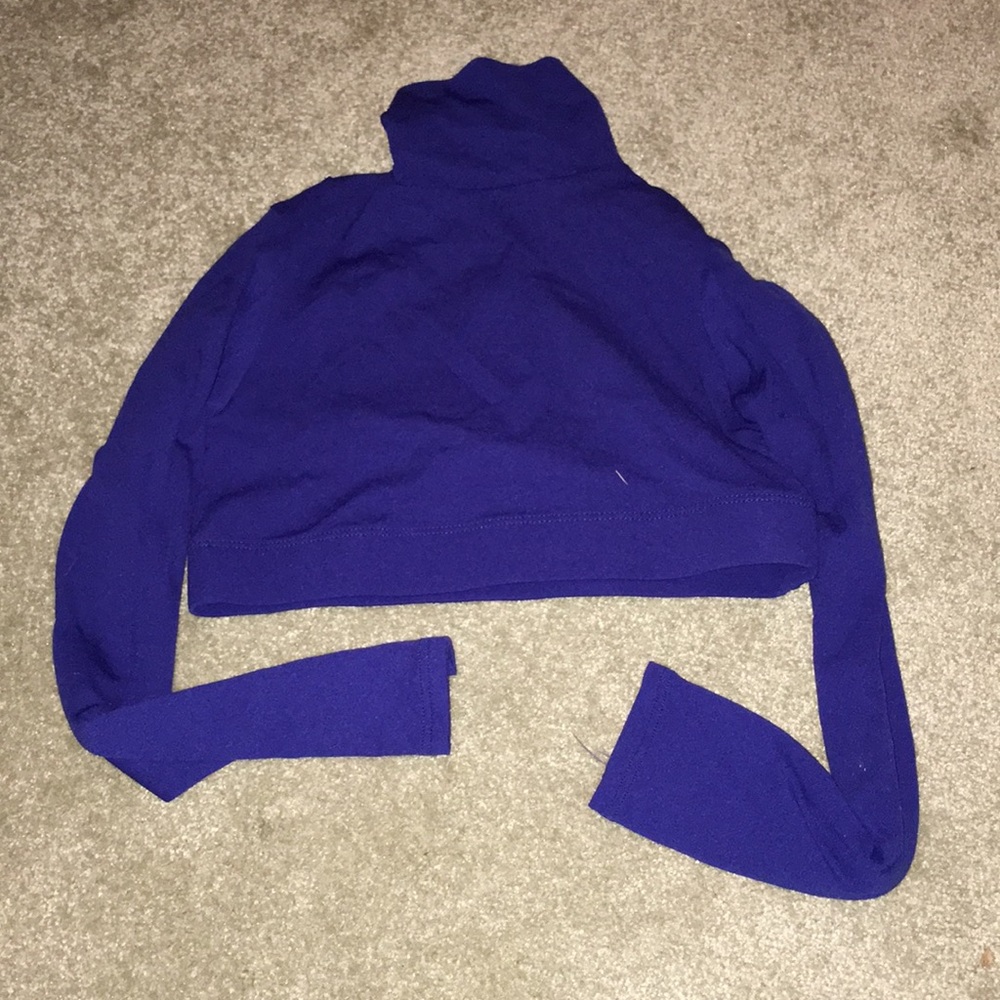 Child’s cropped turtle neck long sleeve